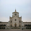 Cimitero_Monumentale_di_Milano_nella_sua_vista_esterna_frontale